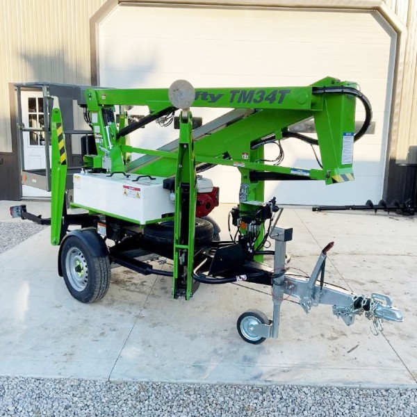 NiftyLift TM34TGE 34' Gas / Electric Towable Boom