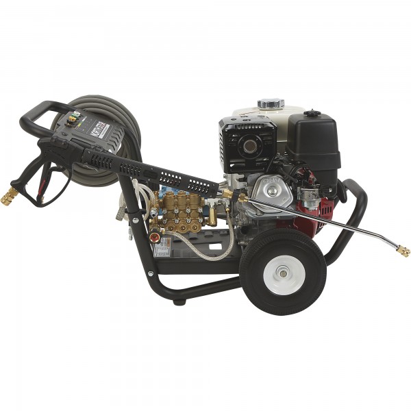NorthStar 157127 Cold Water Pressure Washer, Honda GX390, 4200PSI, 3.5GPM