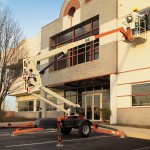 JLG T350 Towable Boom Lift with Flashing Amber Beacon Includes STD Batteries